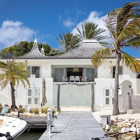 Tropical Luxury & Private Beach - La Villa Blanca-3
