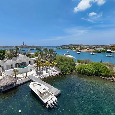Tropical Luxury & Private Beach - La Villa Blanca-2